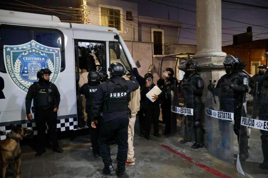 operativo, SSP, traslado, reos, San Pedro Cholula, Tepexi