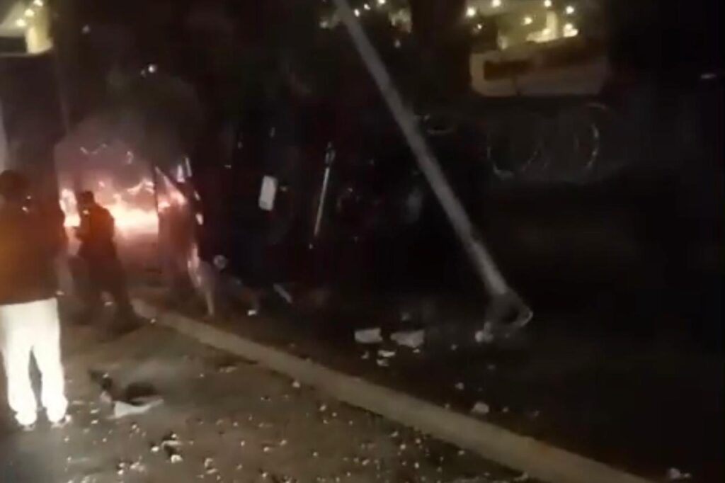 accidente, Bulevar Los Reyes, Lomas de Angelópolis, atropellado, muerto, investigaciones, arrancones