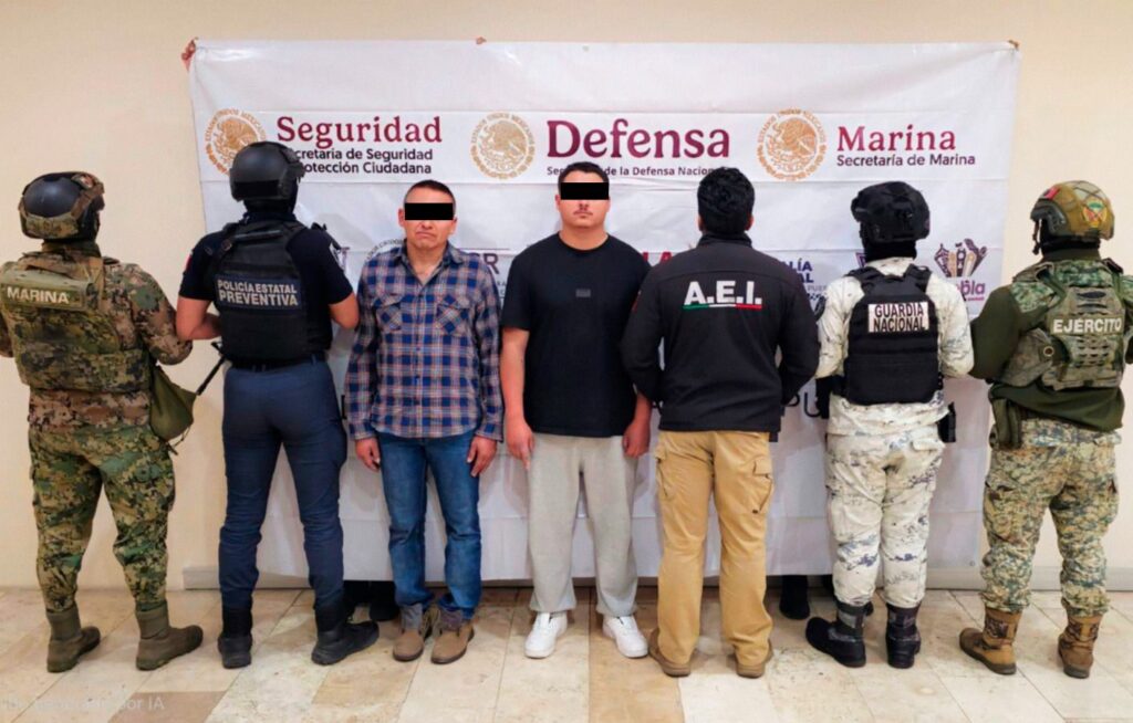 detenidos, FGE, La Barredora, Tlalancaleca, Texmelucan, delitos contra la salud