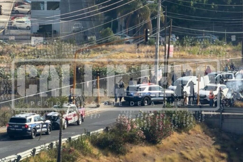 movilización policiaca, SSCyPC San Andrés Cholula, Vía Atlixcayotl, vehículo con reporte de robo, equivocación, 911