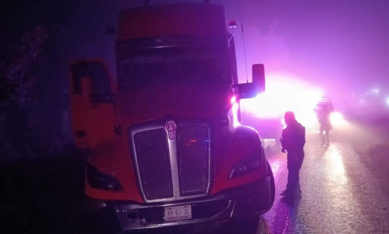 robo, tractocamión, Tlatlauquitepec, Amozoc-Perote, disparos, choque