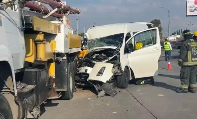 choque, Periférico Ecológico, 24 Sur, Totimehuacán, Vialidad Estatal, Protección Civil