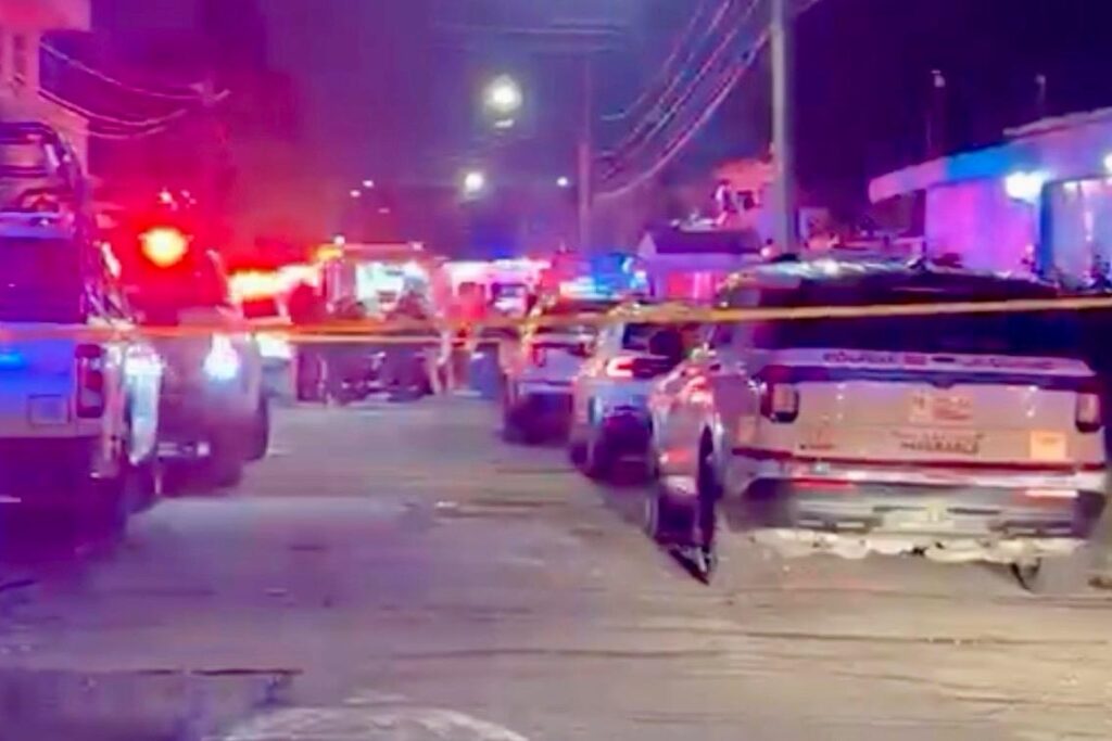 ataque directo, bar Cachao's, Carril de la Rosa, 10 de Mayo, punto de venta de droga, lesionados, incendio