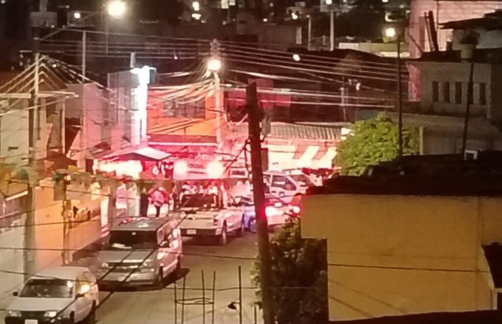 ataque armado, Lomas 5 de Mayo, México 68, muerta, bomba molotov, ataque, FGE, investigación