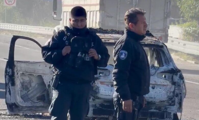 bloqueo, quema de patrulla, SSP, autopista México-Puebla, Jimena Pérez, búsqueda