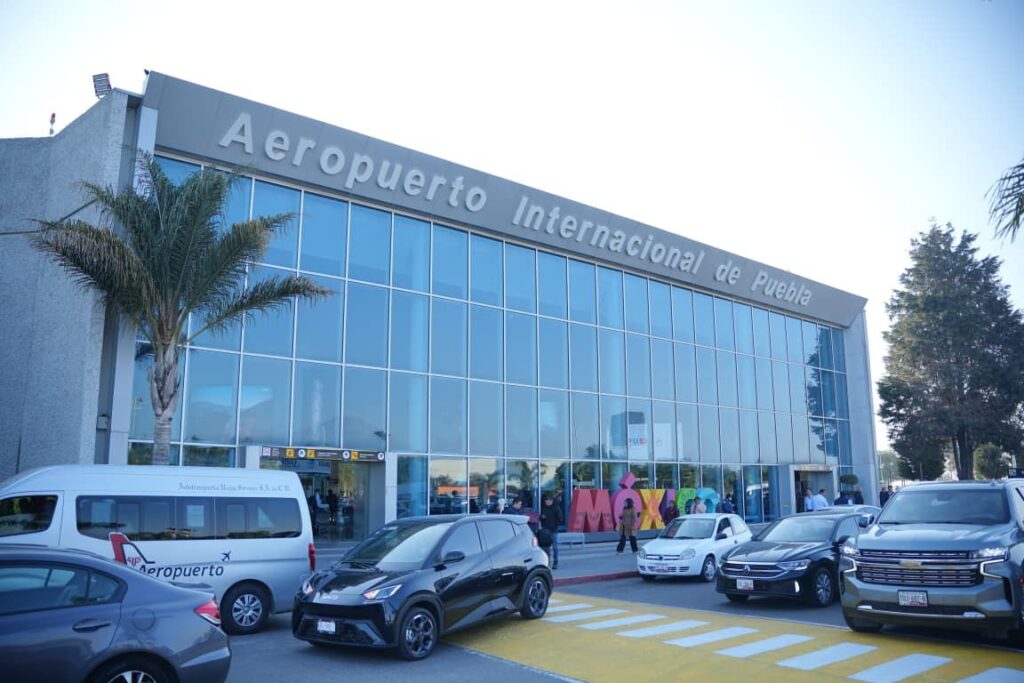 Gobierno de Puebla, Puebla, nuevas rutas, Volaris
