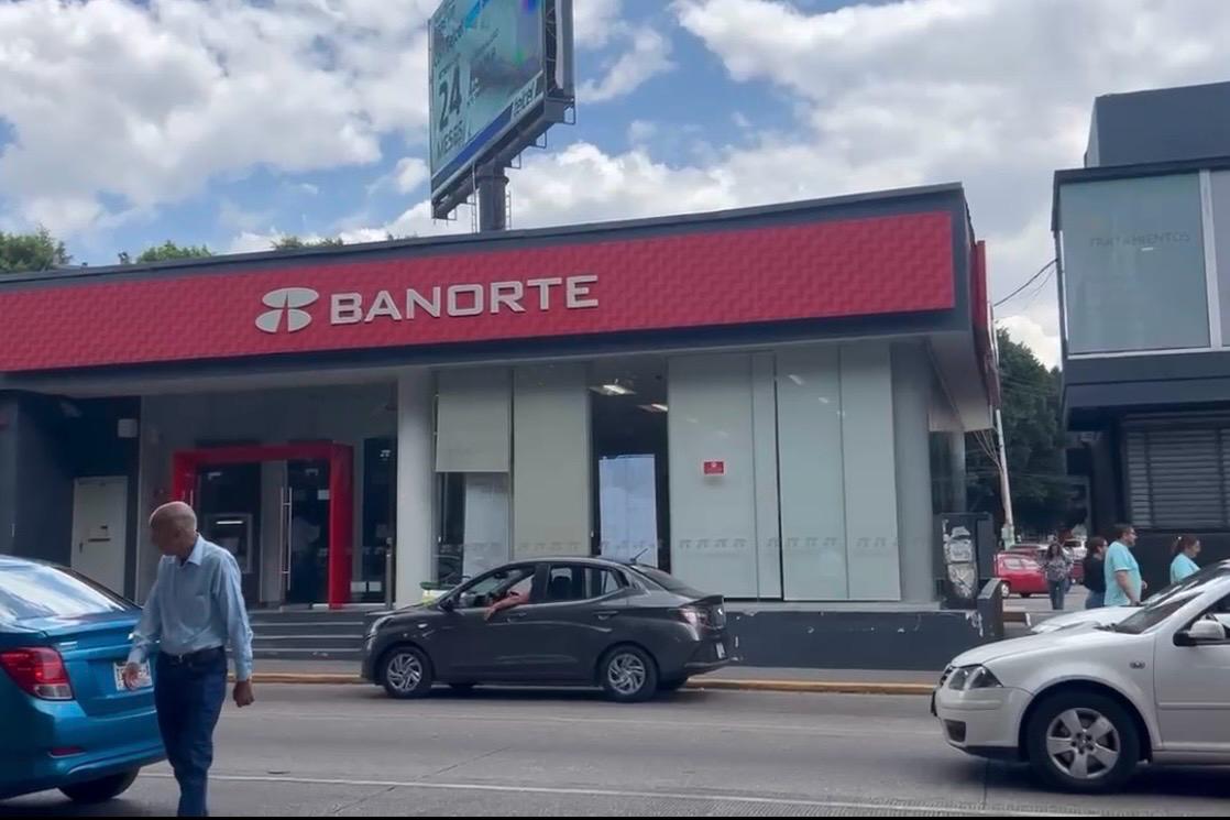 asalto, Banorte, Bulevar 5 de Mayo, explosivo, SSC