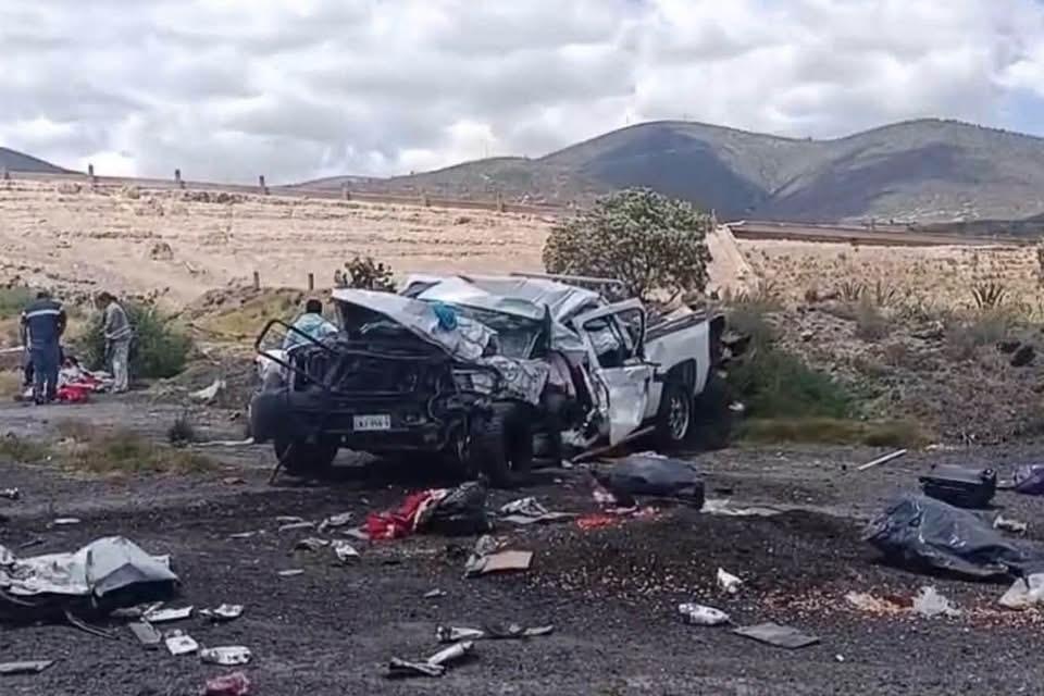 accidente, choque, autopista Cuacnopalan-Oaxaca, Palmar de Bravo, Capufe, Guardia Nacional