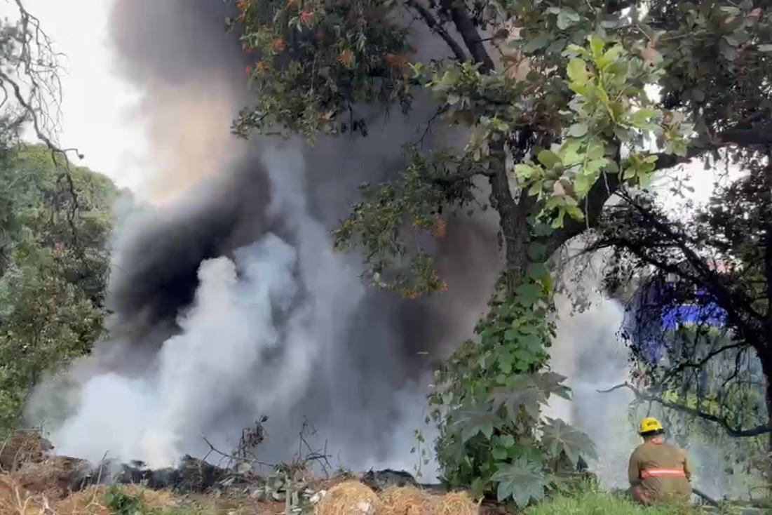 incendio, barranca, basura, Bosques de San Sebastián, Bomberos