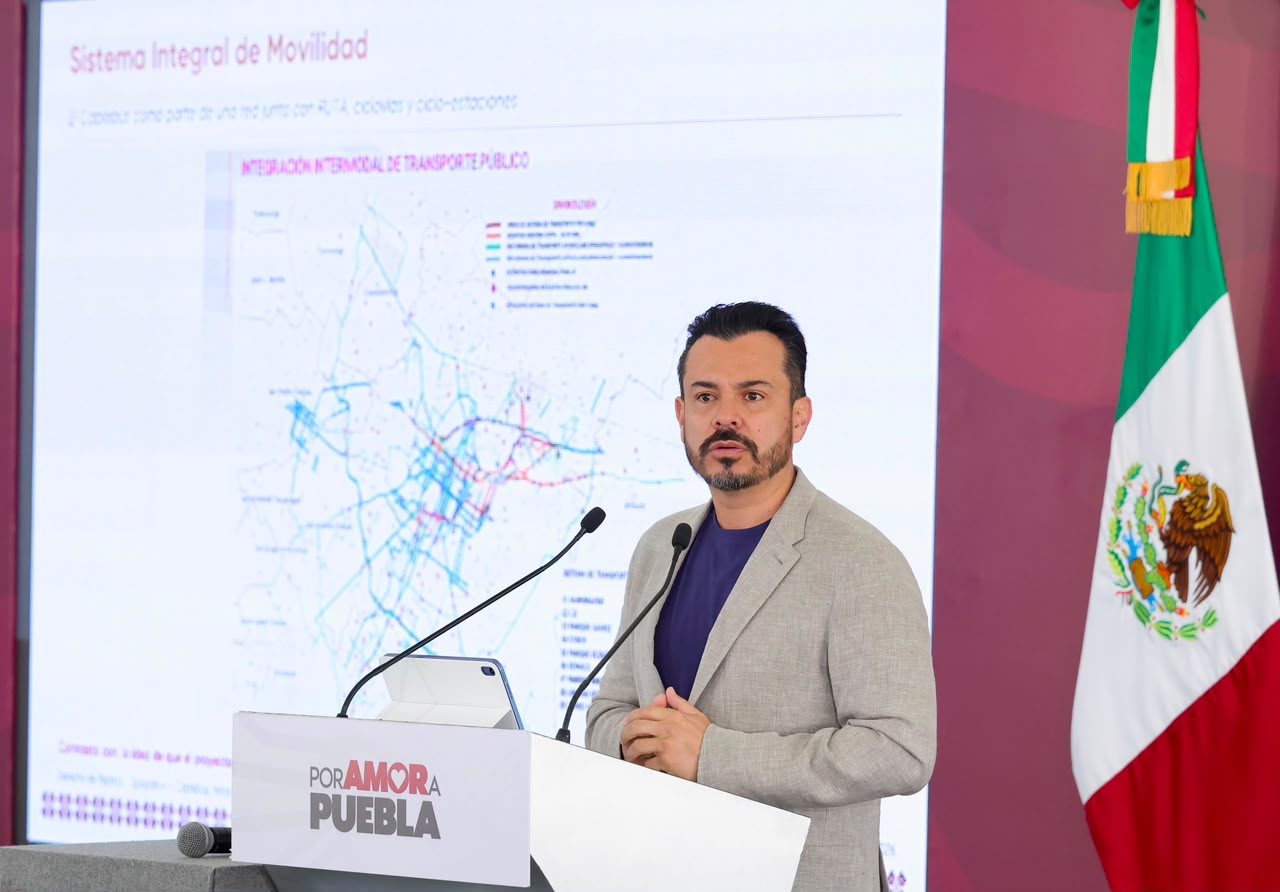 José Luis García Parra, Derecho de Réplica, Cablebús